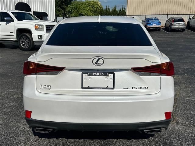 Used 2018 Lexus IS 300 AWD w/ Comfort Package image 10