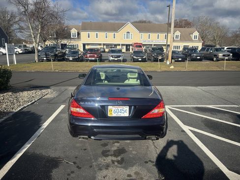 Used 2009 Mercedes-Benz SL 550 image 7
