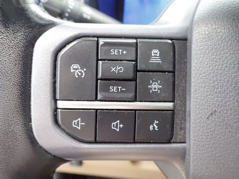 Used 2023 Ford F350 Lariat w/ Lariat Ultimate Package AWD/4WD image 33