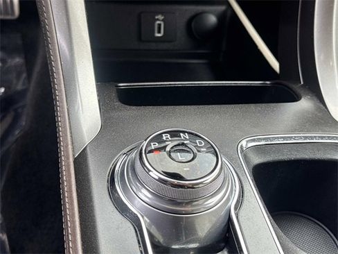 Certified 2018 Ford Fusion Energi Platinum image 18