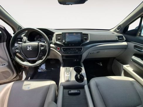 Used 2022 Honda Ridgeline RTL image 10
