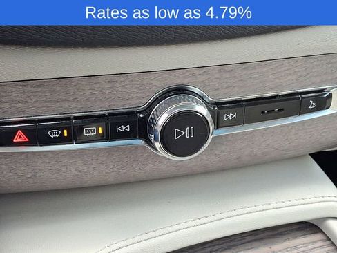 Certified 2024 Volvo XC90 B6 Plus image 19