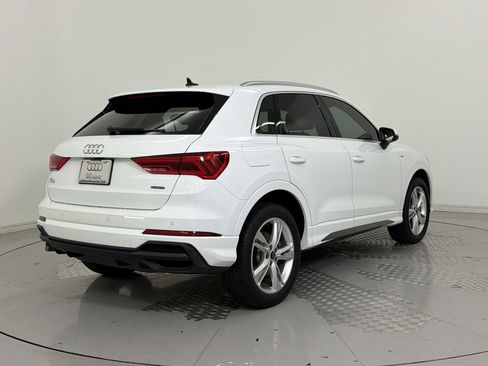 Used 2024 Audi Q3 2.0T Premium w/ Convenience Package AWD/4WD image 8