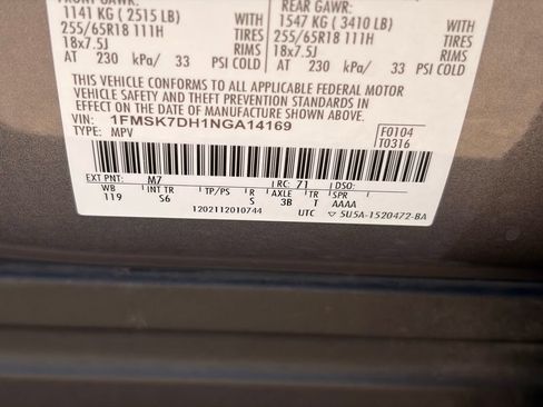 Used 2022 Ford Explorer XLT w/ Equipment Group 202A RWD image 32