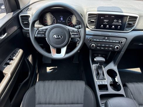 Used 2022 Kia Sportage LX FWD image 12