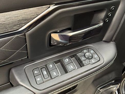 Used 2025 RAM 2500 Limited w/ Cold Weather Group image 16