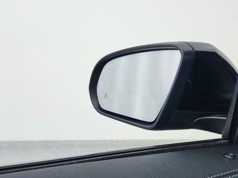 Used 2022 Mercedes-Benz GLB 35 AMG 4MATIC image 17