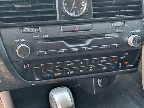 Used 2019 Lexus RX 350 FWD w/ Premium Package image 39