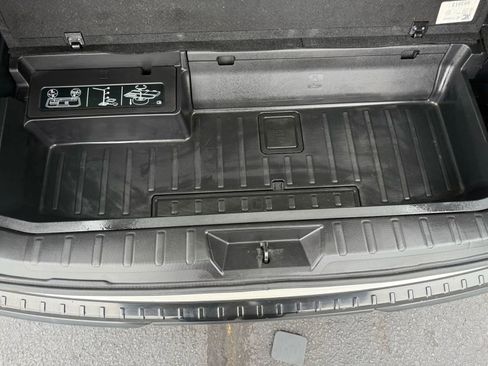 Used 2020 Subaru Ascent Limited w/ Technology Package image 42