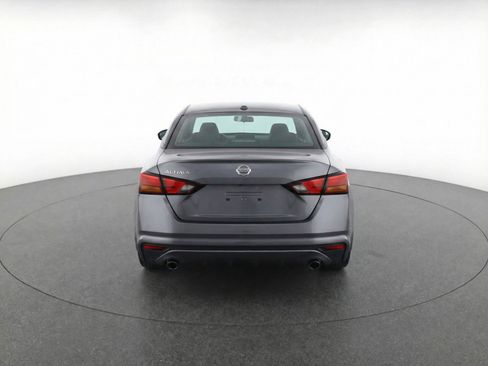 Used 2024 Nissan Altima 2.5 S image 7