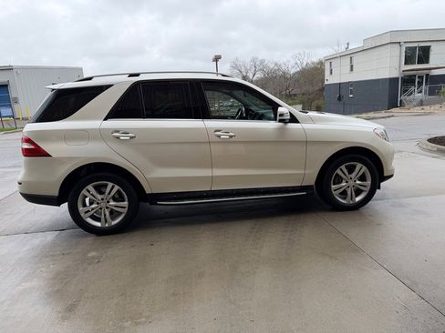 Used 2013 Mercedes-Benz ML 350 4MATIC image 8