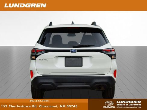 Certified 2025 Subaru Forester Premium AWD/4WD image 31