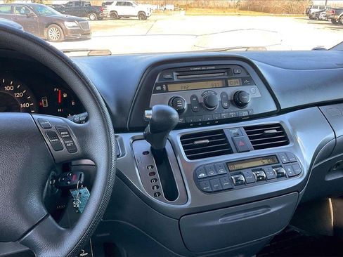 Used 2006 Honda Odyssey EX image 9