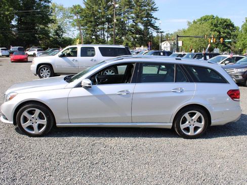 Used 2014 Mercedes-Benz E 350 4MATIC Wagon image 10
