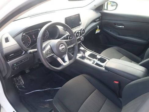 Certified 2025 Nissan Sentra SV w/ All-Weather Package FWD image 8