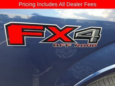Used 2015 Ford F150 Lariat w/ Equipment Group 502A Luxury AWD/4WD image 16