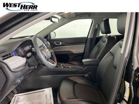 Used 2022 Jeep Compass Latitude w/ Convenience Group AWD/4WD image 14