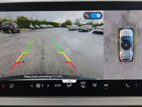 Used 2025 Ford Explorer ST-Line w/ Premium Package image 11