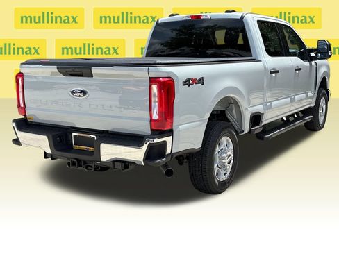 Used 2026 Ford F250 XLT AWD/4WD image 4