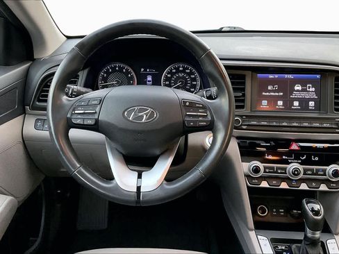 Used 2020 Hyundai Elantra Value Edition image 5