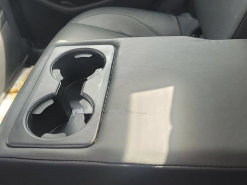 Used 2024 MAZDA MAZDA3 s FWD image 32