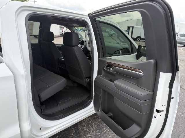 New 2026 Chevrolet Silverado 1500 RST w/ Safety Package AWD/4WD image 23