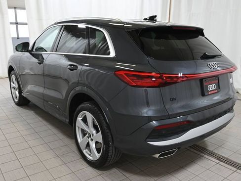 Used 2025 Audi Q5 Premium Plus w/ Premium Plus AWD/4WD image 11