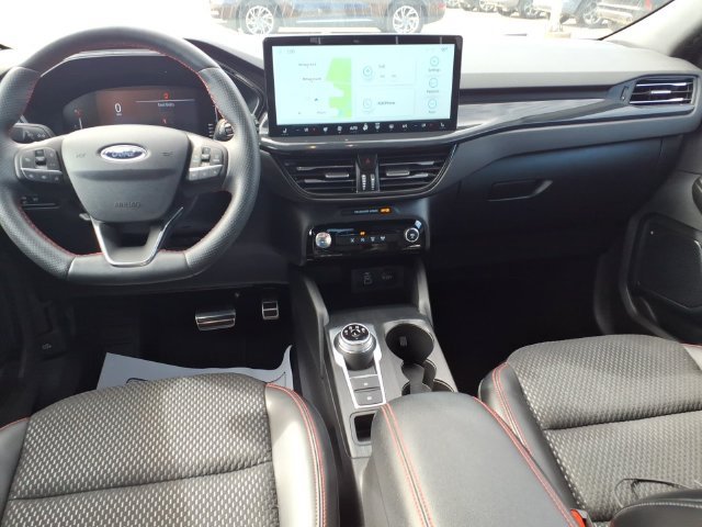 Certified 2024 Ford Escape ST-Line w/ Tech Pack #1 AWD/4WD image 10