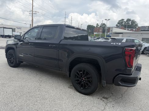 Used 2023 GMC Sierra 1500 Elevation AWD/4WD image 5