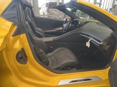 New 2025 Chevrolet Corvette E-Ray image 23