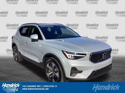 Certified 2025 Volvo XC40 B5 Core w/ Protection Package Premier
