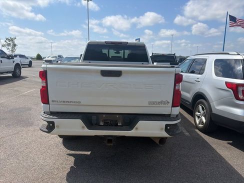 Used 2020 Chevrolet Silverado 2500 High Country w/ Z71 Off-Road Package AWD/4WD image 3