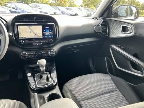 Used 2024 Kia Soul S image 17