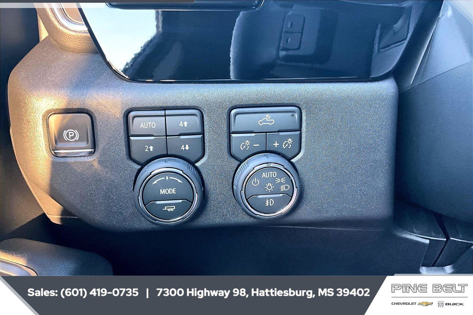 New 2026 Chevrolet Silverado 1500 RST AWD/4WD image 23