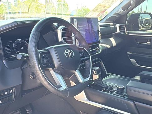 Used 2025 Toyota Tundra Platinum AWD/4WD image 25