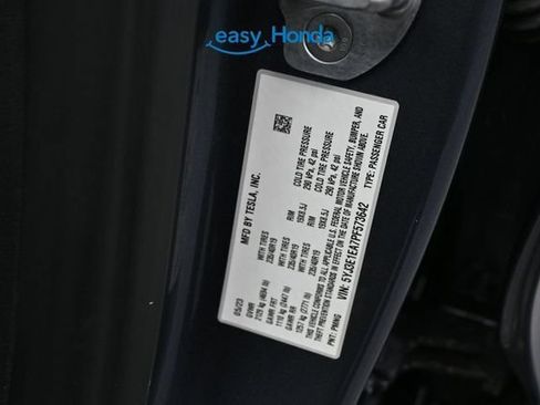 Used 2023 Tesla Model 3 Standard Range RWD image 16