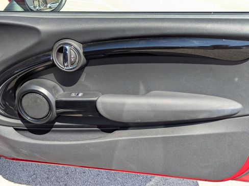 Used 2019 MINI Cooper S w/ Storage Package image 47