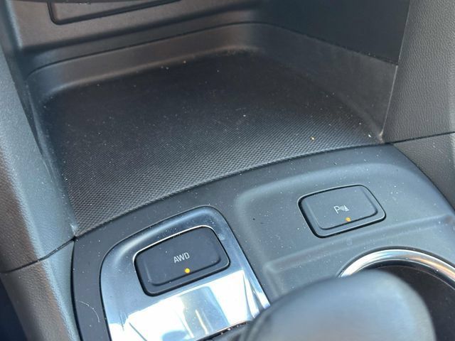 Used 2022 Chevrolet Equinox LT AWD/4WD image 30