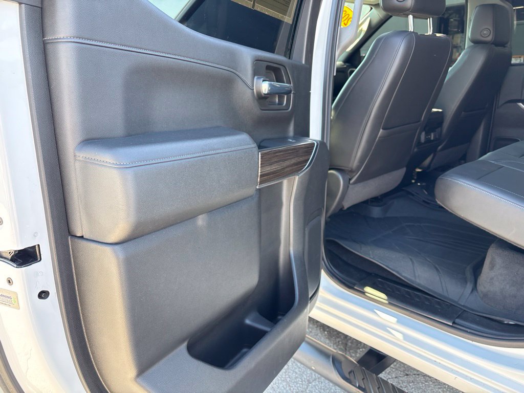 Used 2020 Chevrolet Silverado 1500 LT Trail Boss AWD/4WD image 17