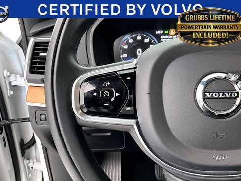 Used 2021 Volvo XC90 T6 Momentum w/ Climate Package AWD/4WD image 25