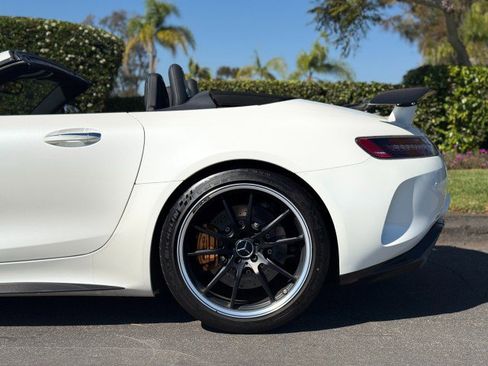 Used 2020 Mercedes-Benz AMG GT R image 4