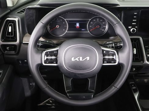 Used 2023 Kia Sorento S w/ Panoramic Sunroof Package AWD/4WD image 43