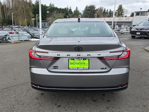 New 2026 Toyota Camry XLE image 6