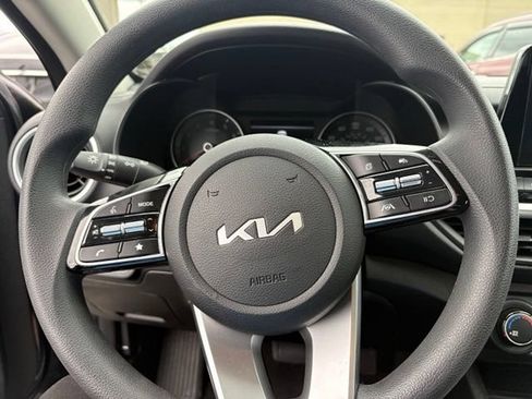 Used 2023 Kia Forte LXS FWD image 12