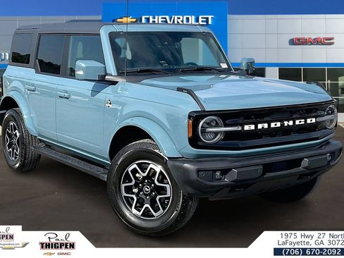 Used 2023 Ford Bronco Outer Banks image 1