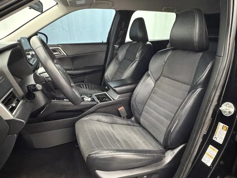Used 2022 Mitsubishi Outlander SE FWD image 10