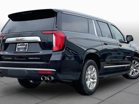 Used 2024 GMC Yukon XL Denali AWD/4WD image 13