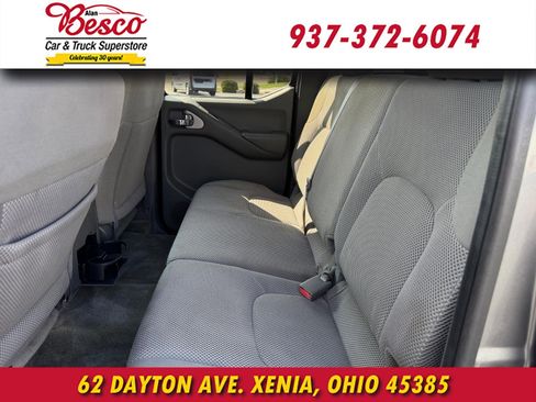 Used 2016 Nissan Frontier SV image 10