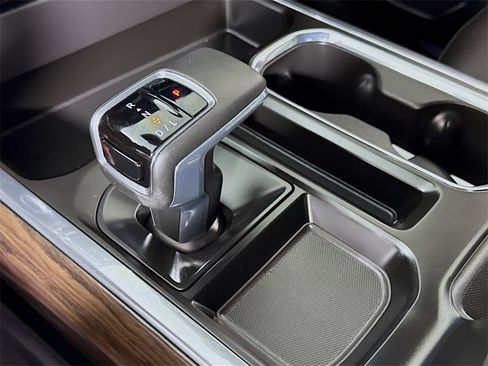 Certified 2024 GMC Sierra 1500 SLT w/ SLT Convenience Package image 14