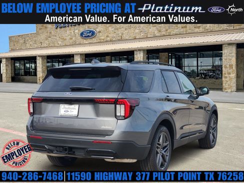 New 2026 Ford Explorer ST-Line RWD image 5